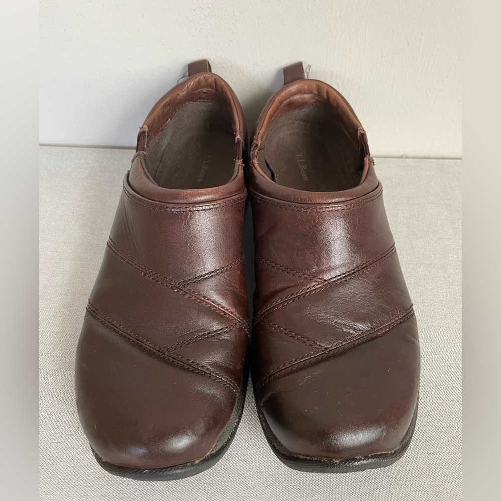 LL Bean Women 8 Medium Shoes Brown Leather Comfort Mocs Slip On Clogs Sneaker